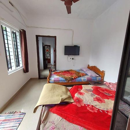 Greenpepperhomestay Munnar Anaviratty Extérieur photo