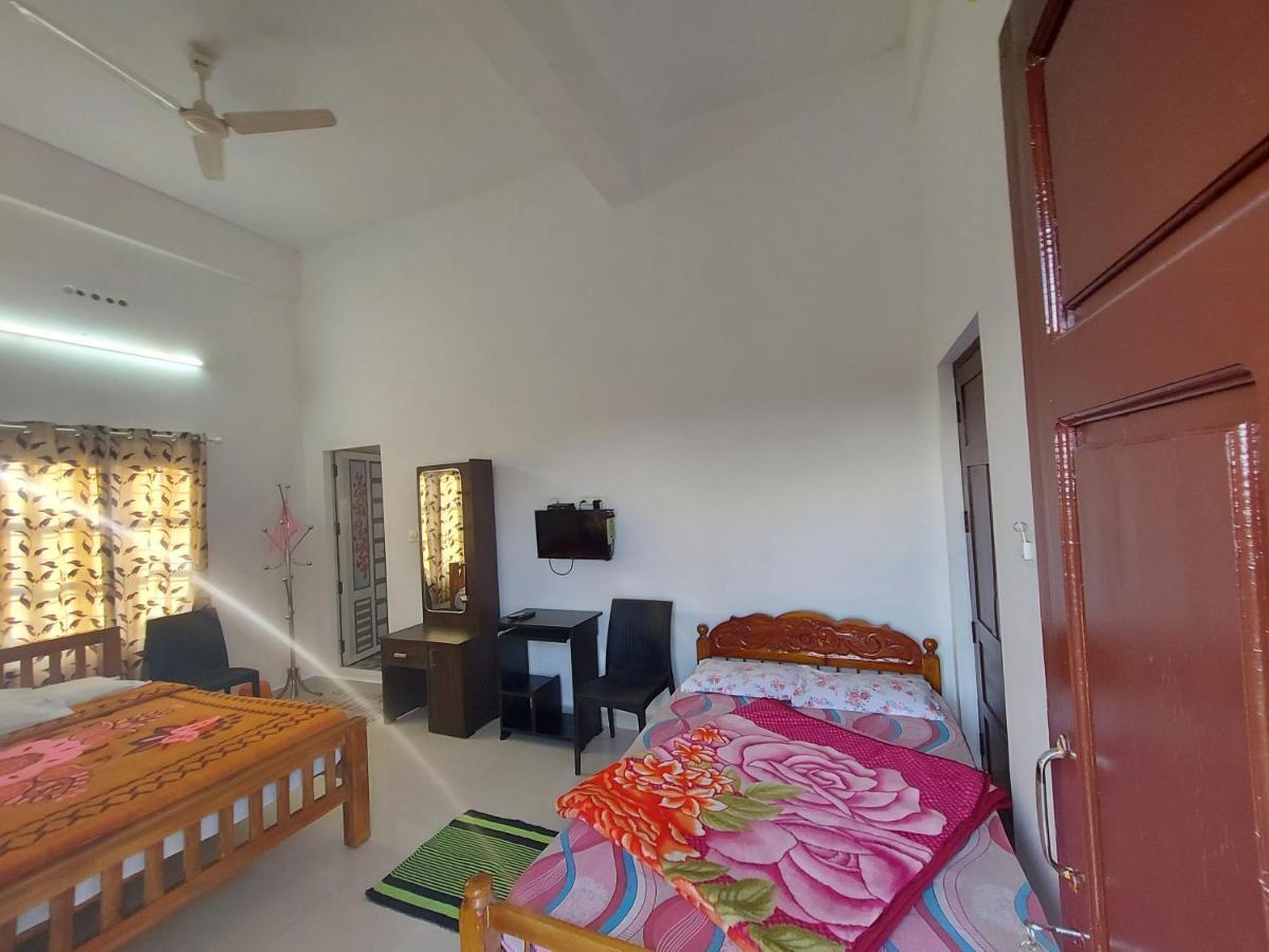 Greenpepperhomestay Munnar Anaviratty Extérieur photo
