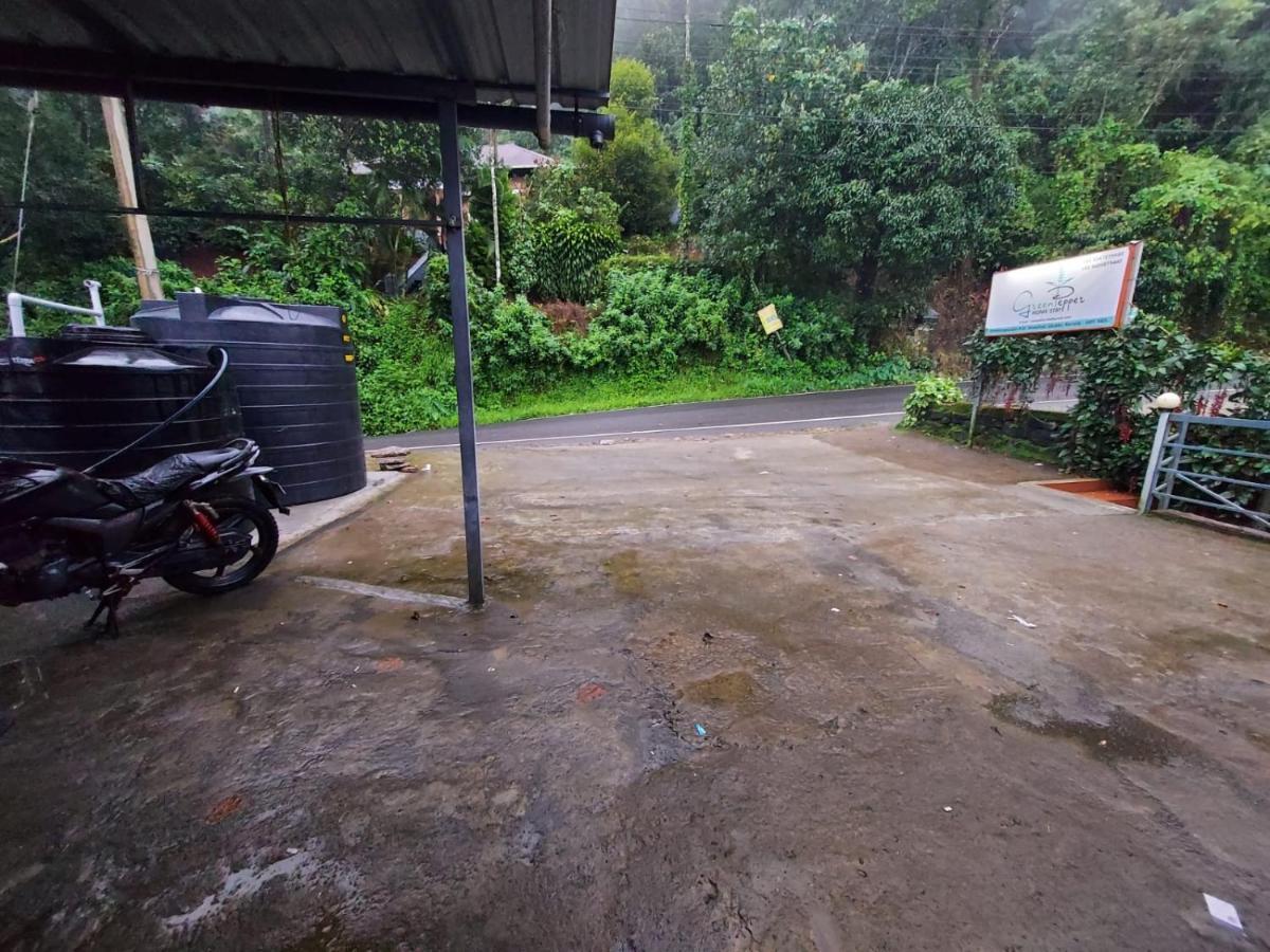 Greenpepperhomestay Munnar Anaviratty Extérieur photo